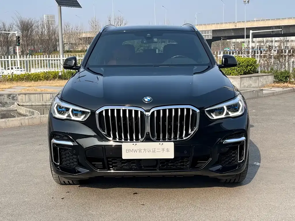 BMW X5 — фото 9