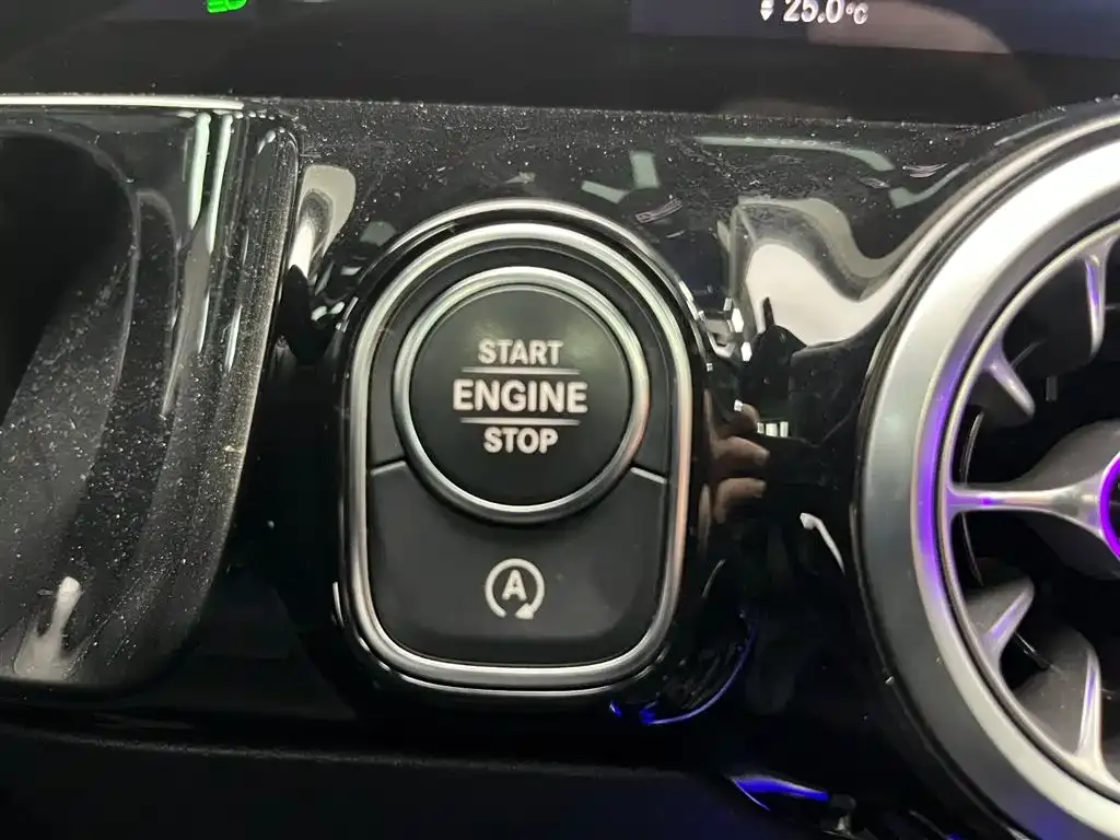 Mercedes-Benz GLA 2021 из CN, фото 5