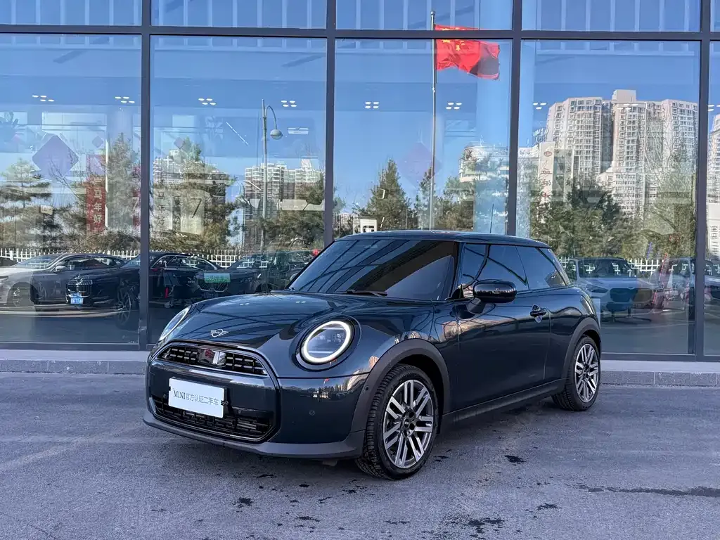 MINI Cooper (3-door) 2025 из CN, фото 1