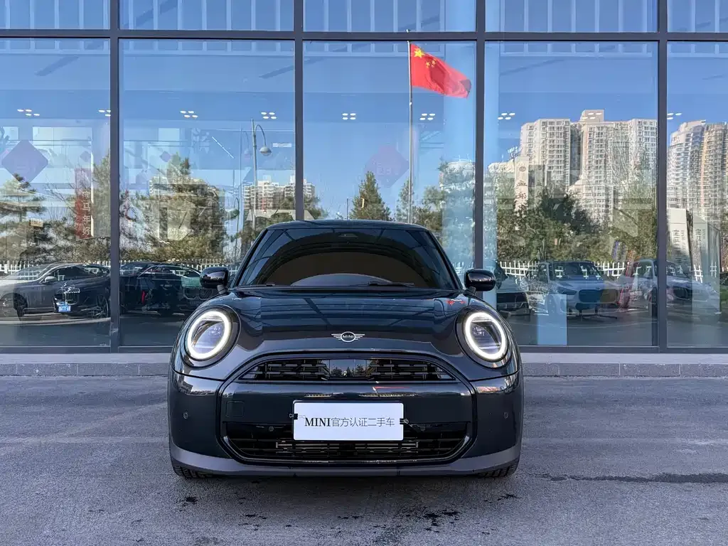 MINI Cooper (3-door) 2025 из CN, фото 9