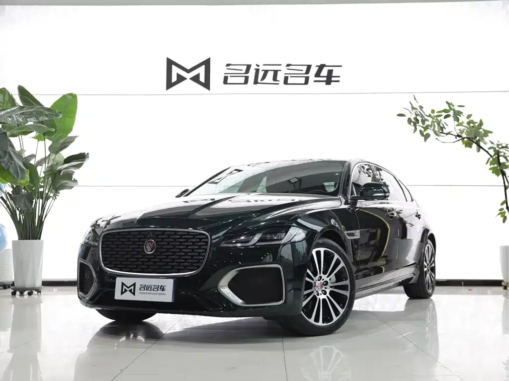 Jaguar XFL — фото 1