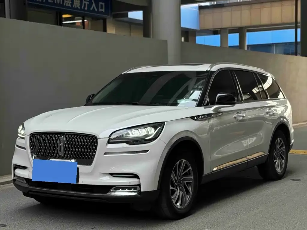 Lincoln Aviator 2021 из CN, фото 1