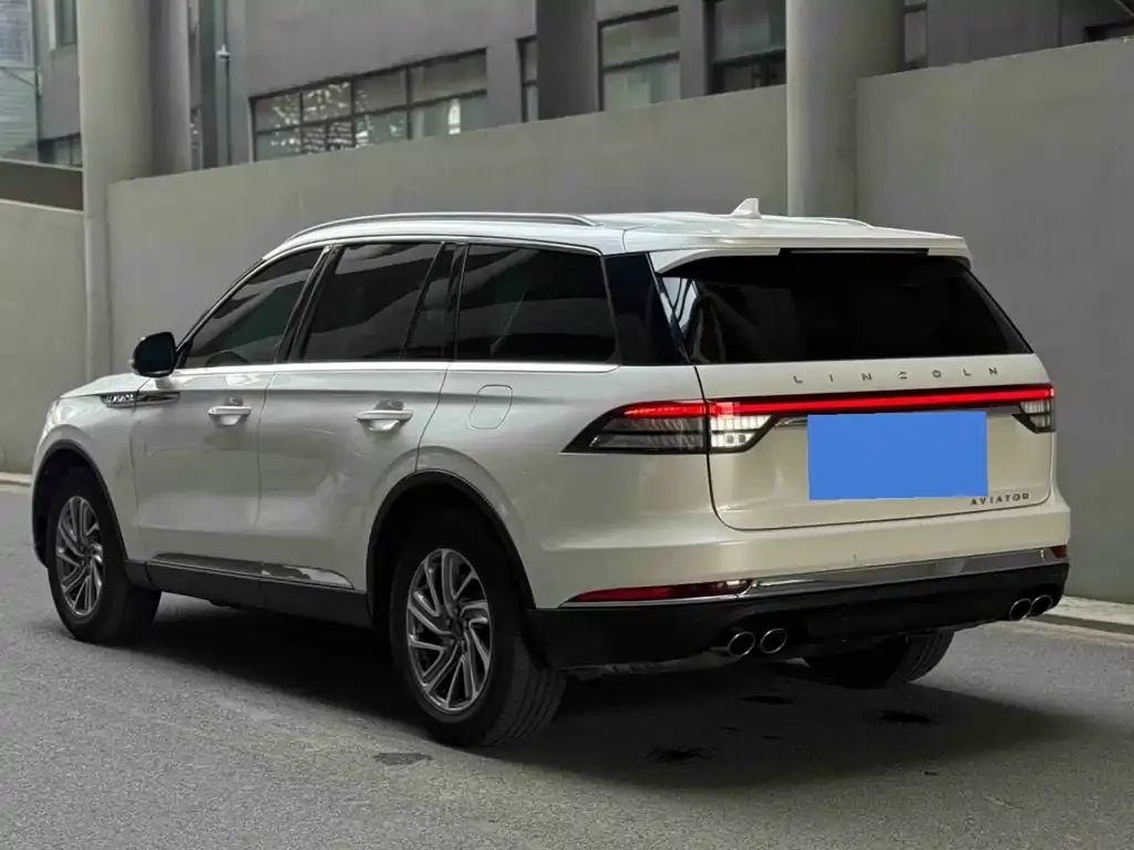 Lincoln Aviator 2021 из CN, фото 8
