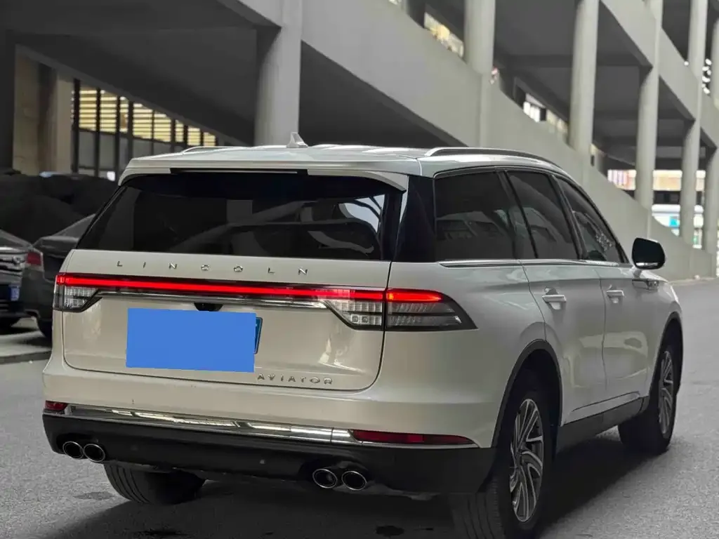 Lincoln Aviator 2021 из CN, фото 3