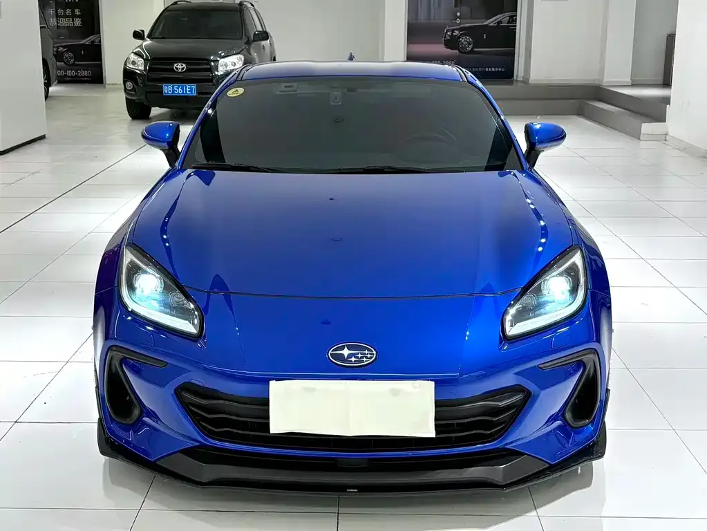 Subaru BRZ 2022 из CN, фото 4