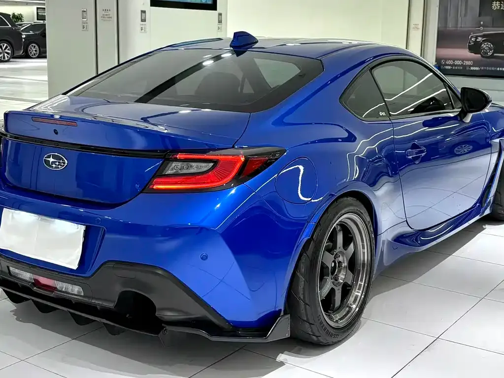 Subaru BRZ 2022 из CN, фото 6
