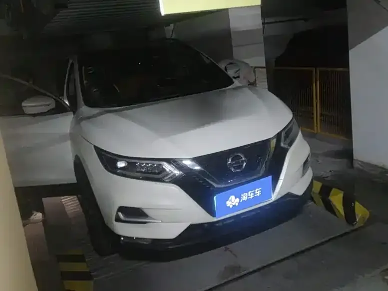 Nissan Qashqai 2022 из CN, фото 1