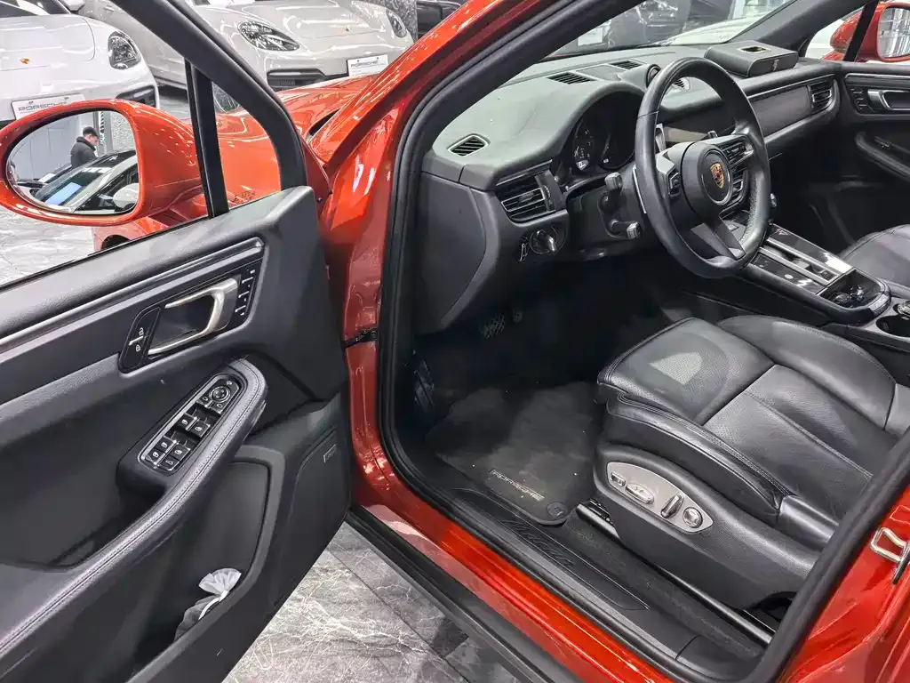 Porsche Macan 2022 из CN, фото 4
