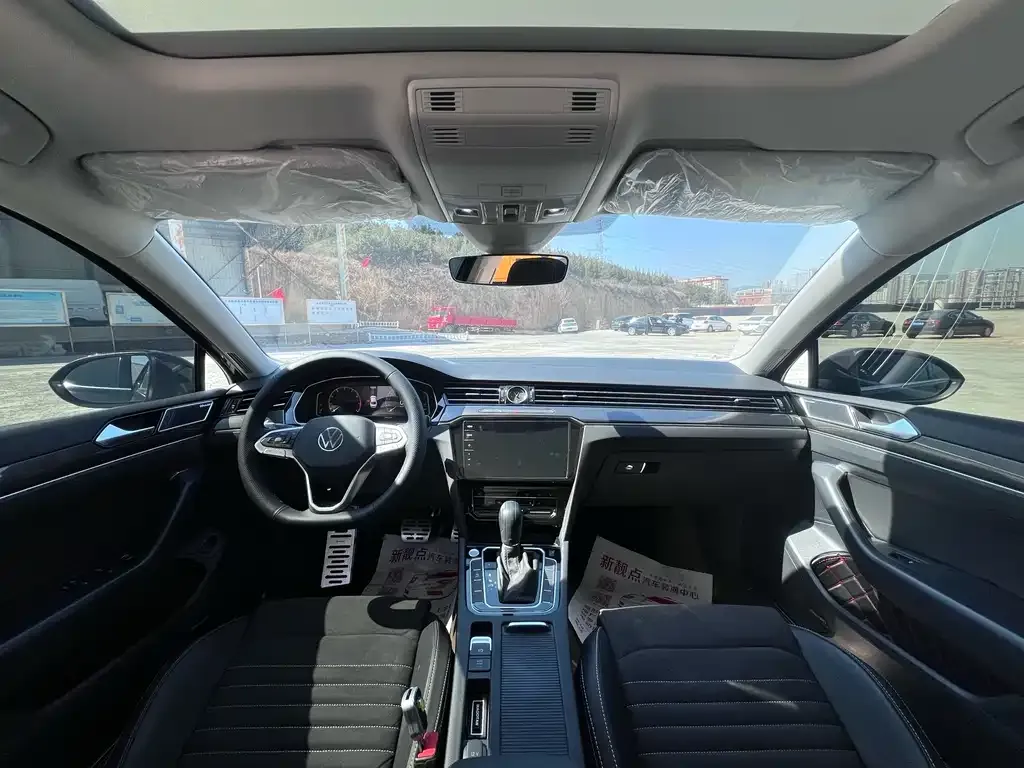 Volkswagen Magotan 2022 из CN, фото 6