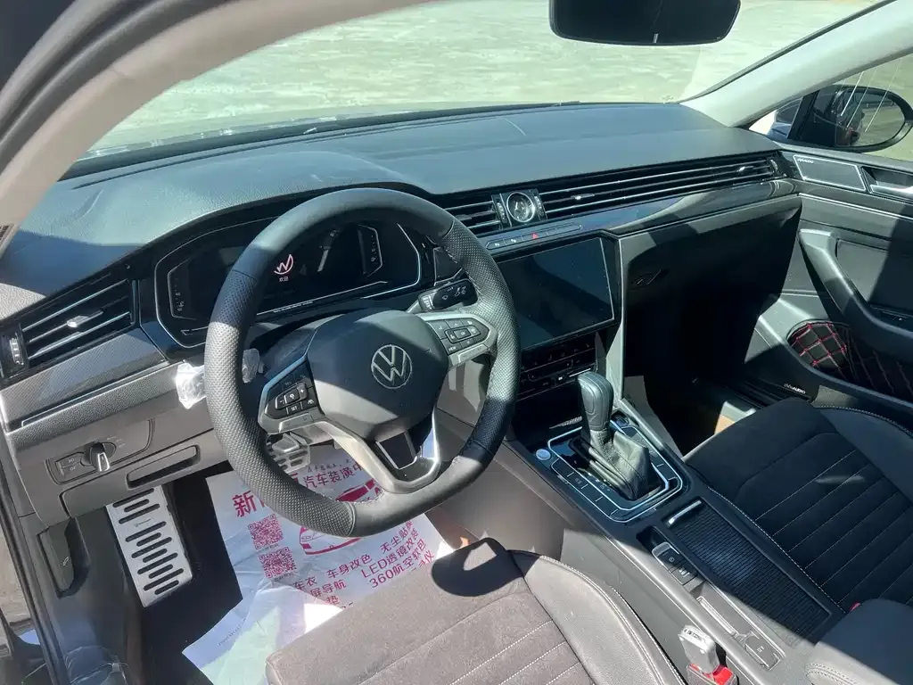 Volkswagen Magotan 2022 из CN, фото 9