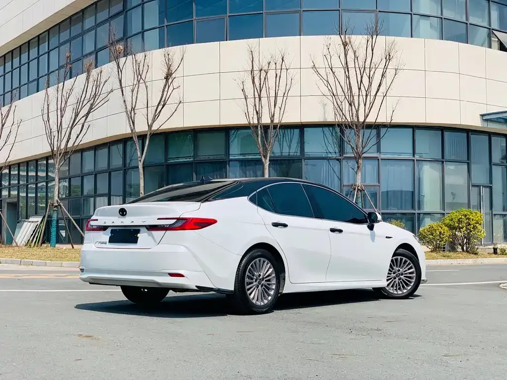 Toyota Camry 2025 из CN, фото 6