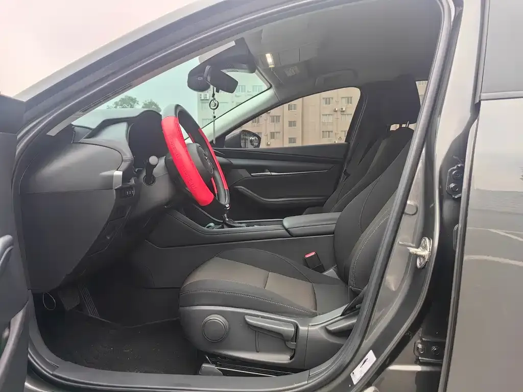 Mazda 3 Axela 2022 из CN, фото 8