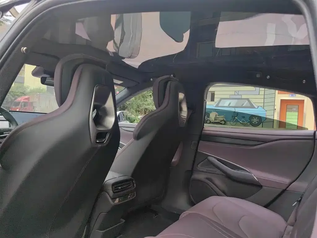 Xiaomi SU7 2024 из CN, фото 2