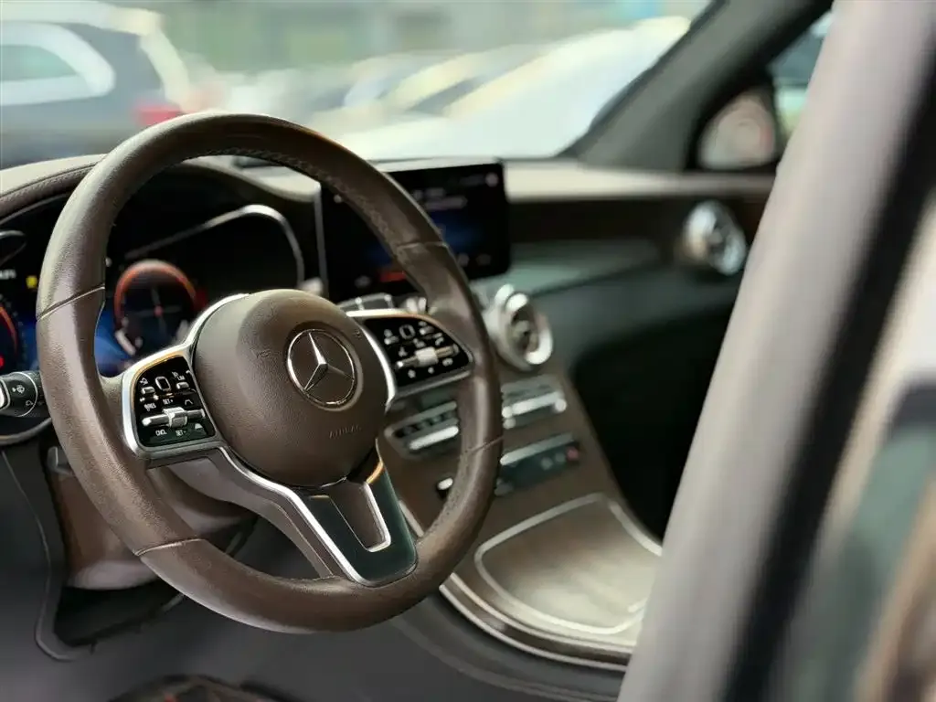 Mercedes-Benz GLC 2021 из CN, фото 4