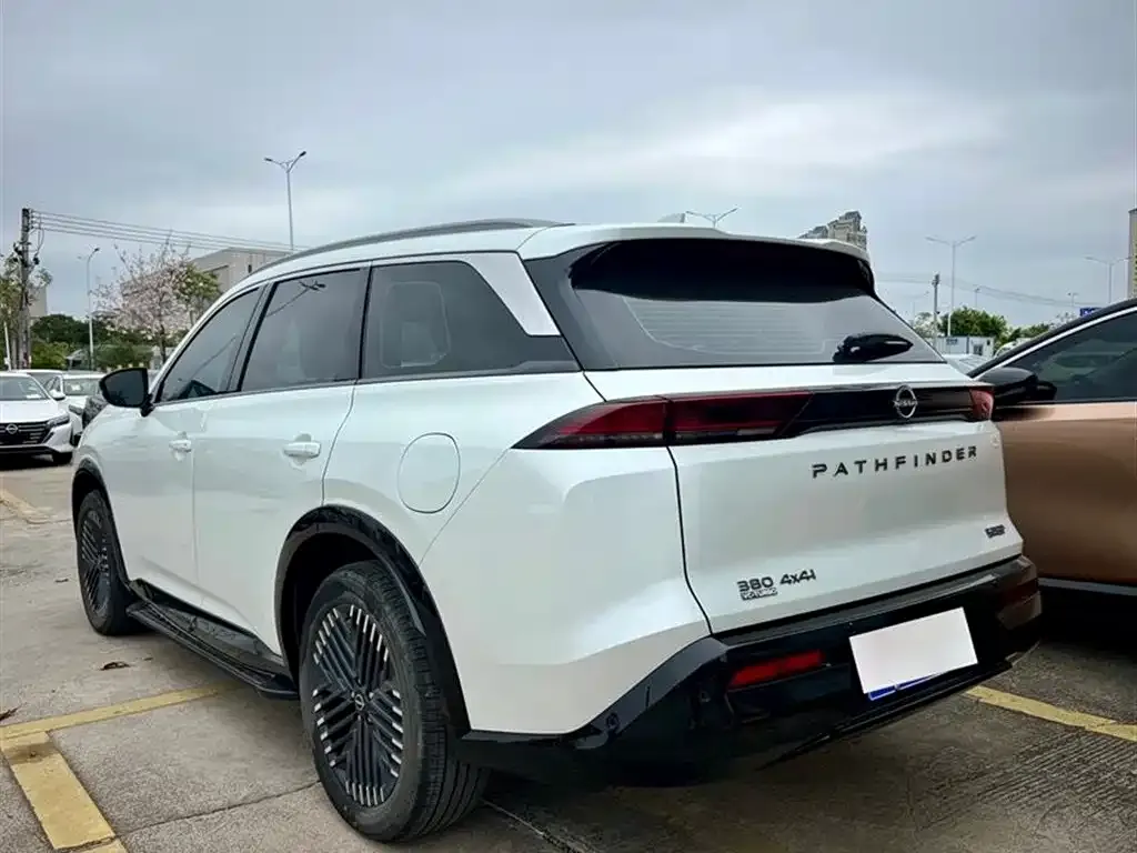 Nissan Teramont 2024 из CN, фото 9