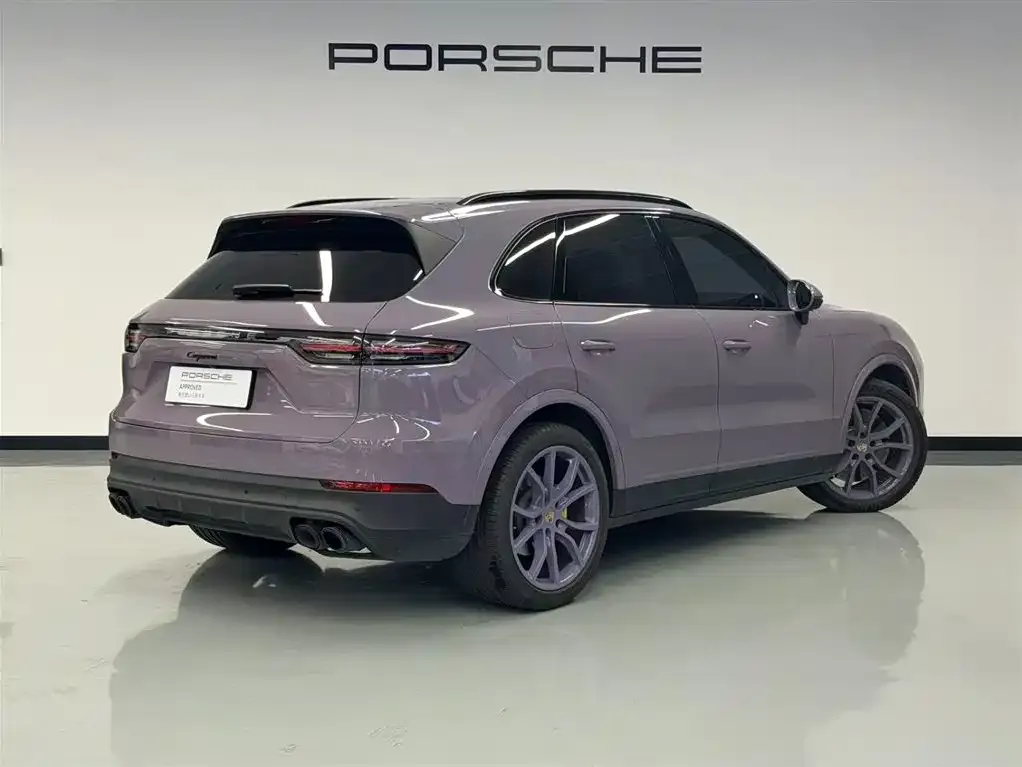 Porsche Cayenne Hybrid — фото 7
