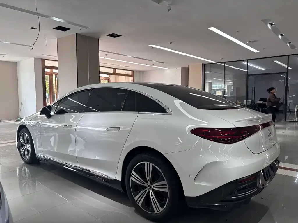 Mercedes-Benz EQE 2025 из CN, фото 7