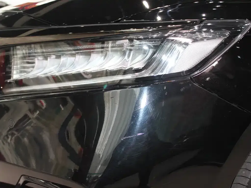 Honda Accord — фото 10