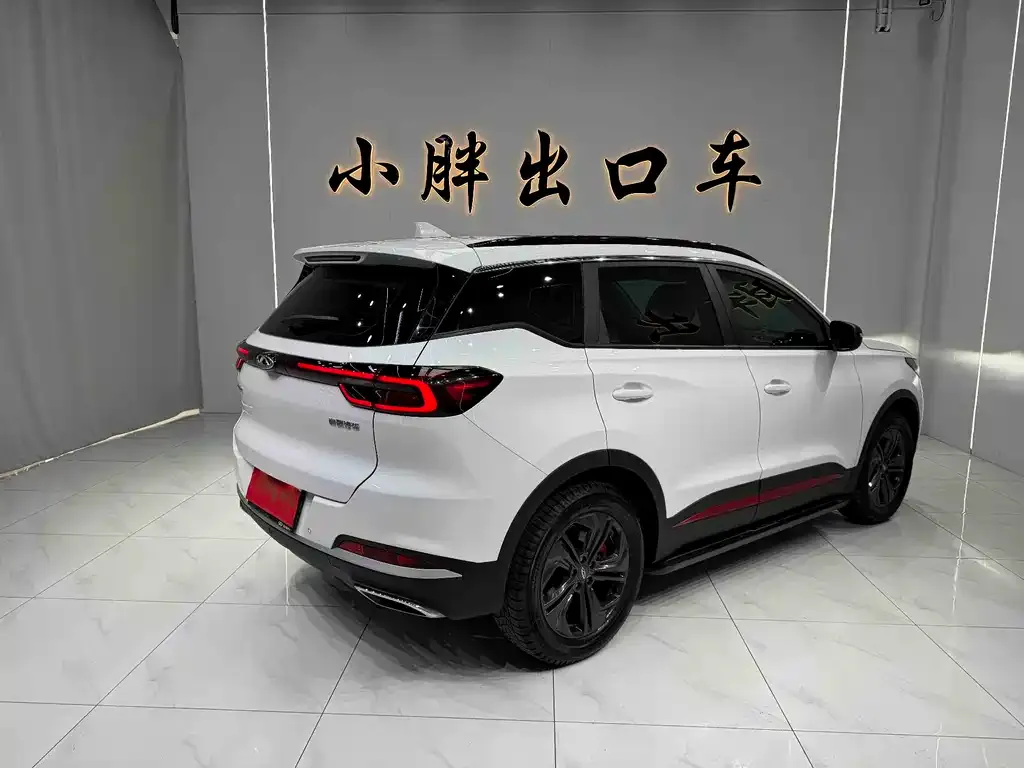 Chery Tiggo 7 — фото 6