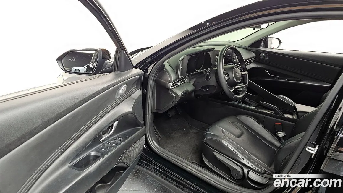 Hyundai AVANTE 2021 из KR, фото 6
