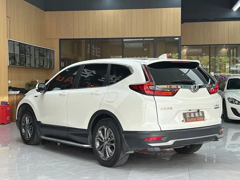 Honda CR-V — фото 10