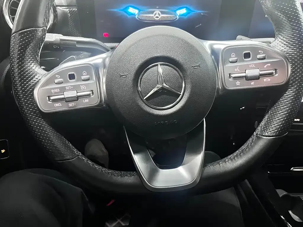 Mercedes-Benz A-Class — фото 10