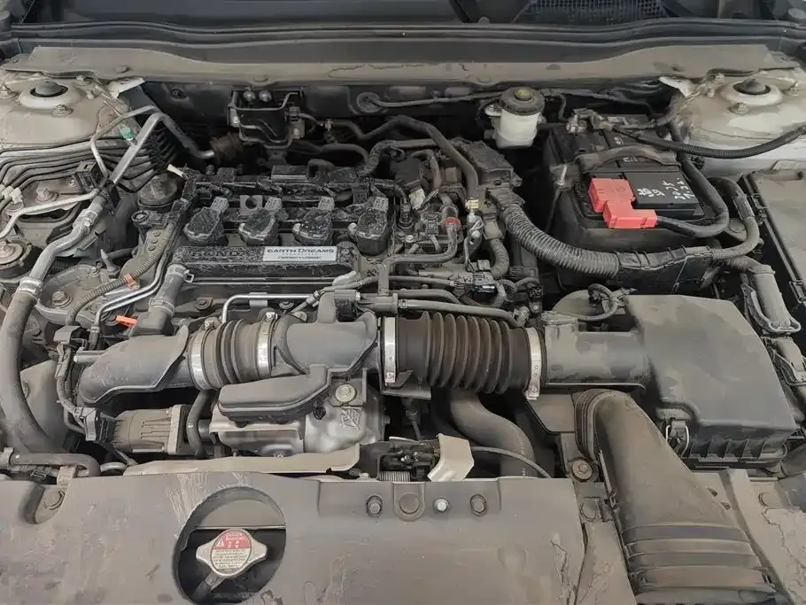 Honda Accord — фото 6