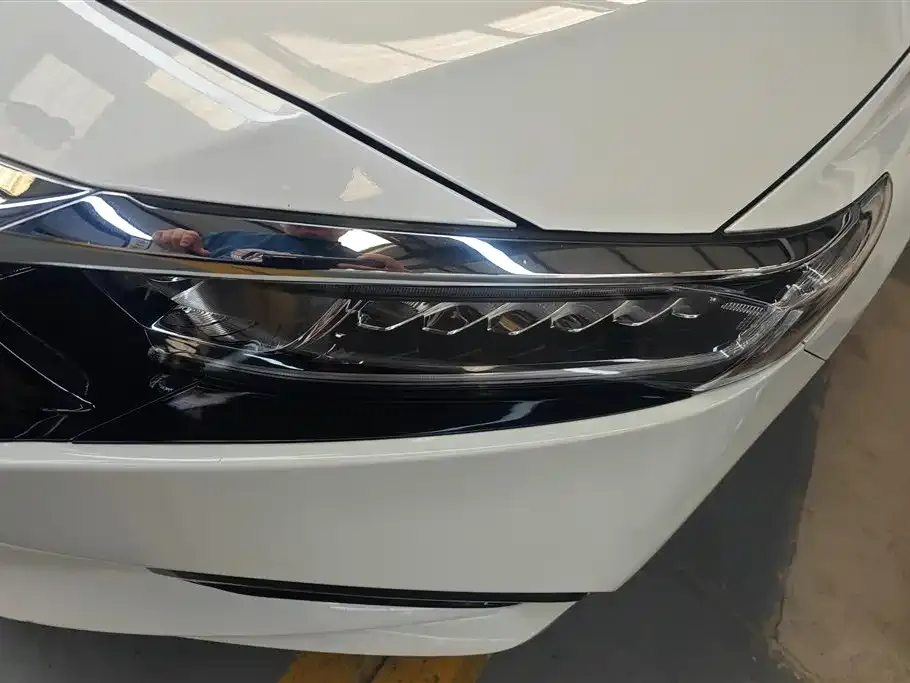 Honda Accord — фото 3