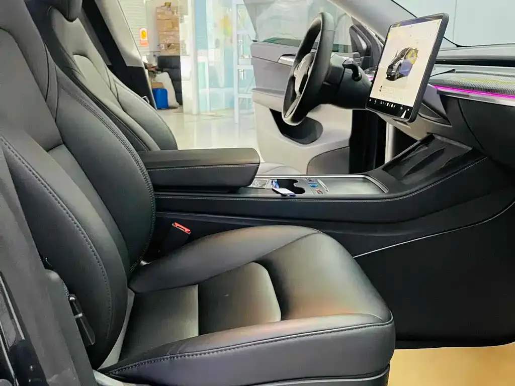 Tesla Model Y 2024 из CN, фото 6