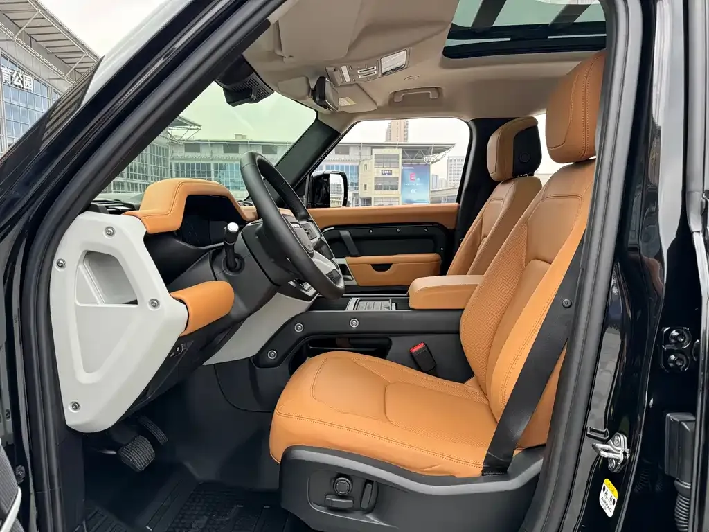 Land Rover Defender 2024 из CN, фото 7