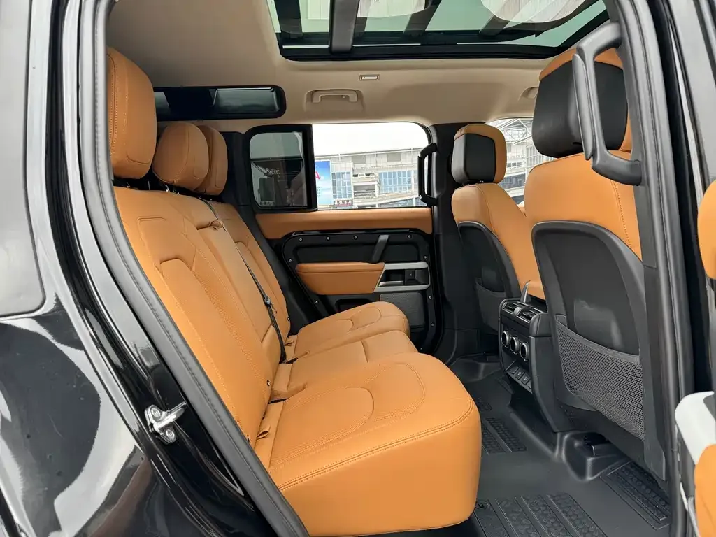 Land Rover Defender 2024 из CN, фото 9