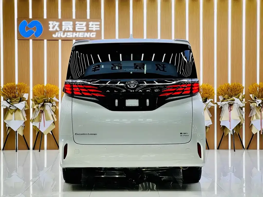 Toyota Alphard 2024 из CN, фото 4