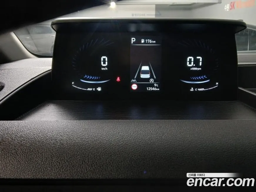 Hyundai Staria 2025 из KR, фото 3