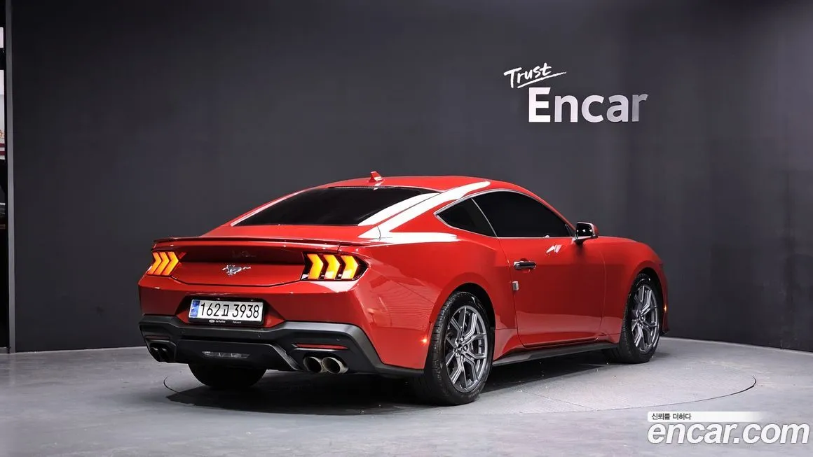 Ford Mustang 2024 из KR, фото 2