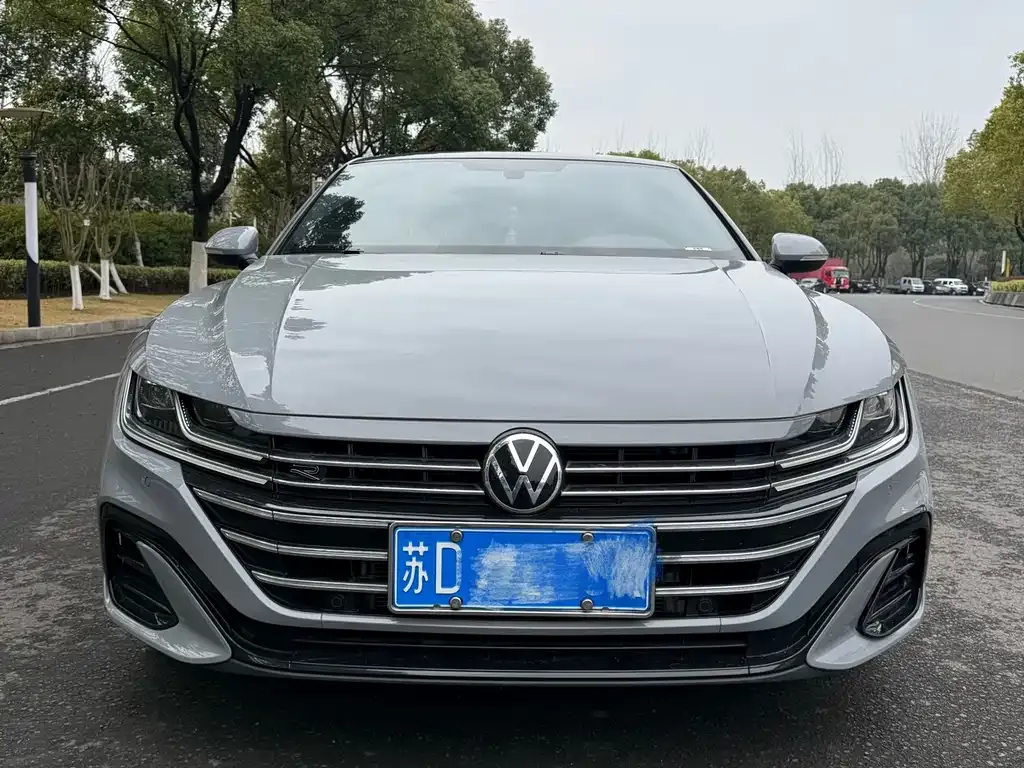 Volkswagen CC 2024 из CN, фото 8