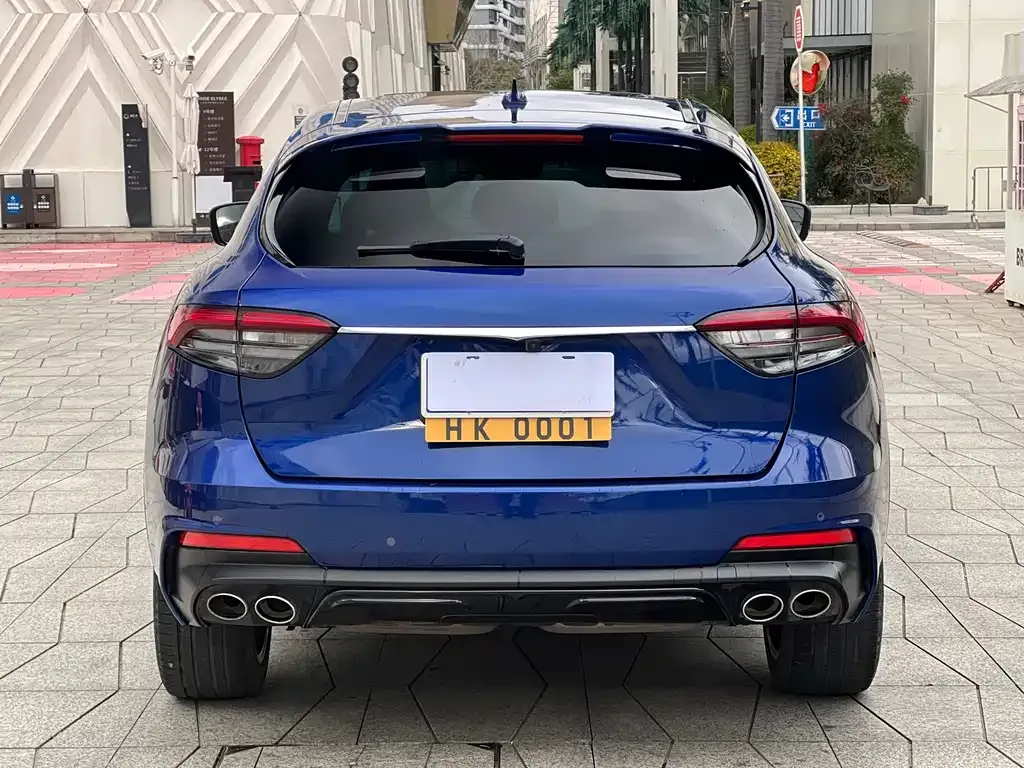 Maserati Levante — фото 2