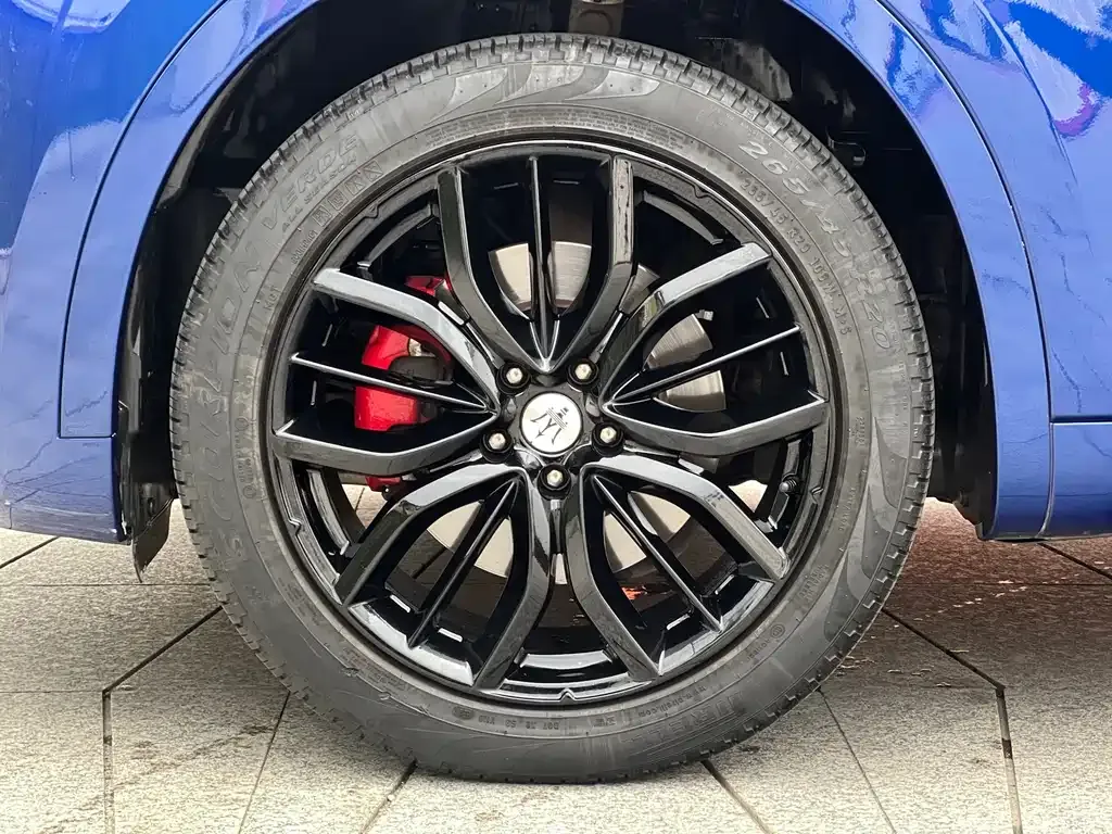 Maserati Levante — фото 5