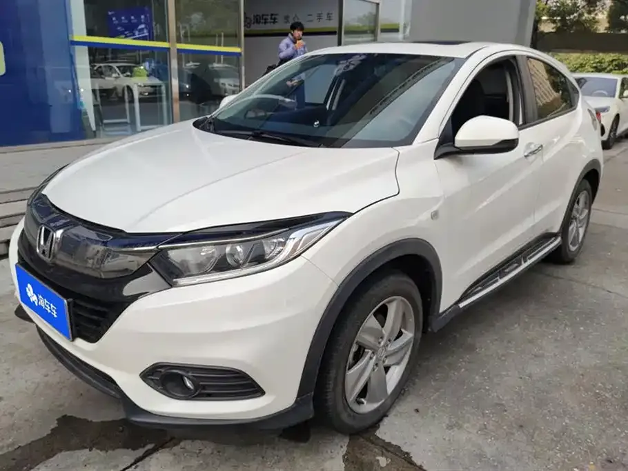 Honda Vezel — фото 1