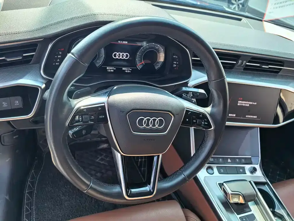 Audi A6L — фото 9
