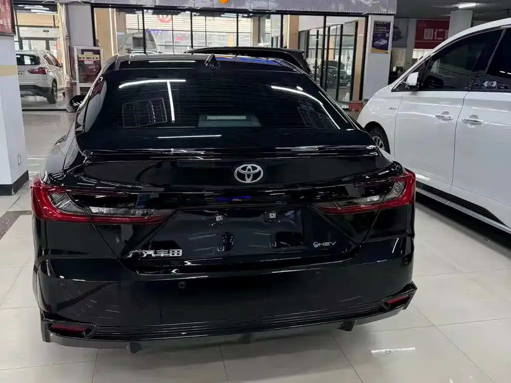 Toyota Camry 2025 из CN, фото 7