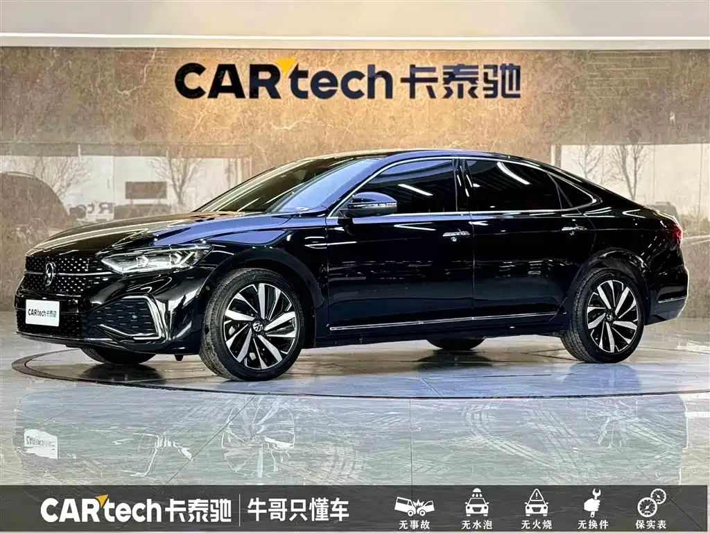 Volkswagen Passat 2022 из CN, фото 1