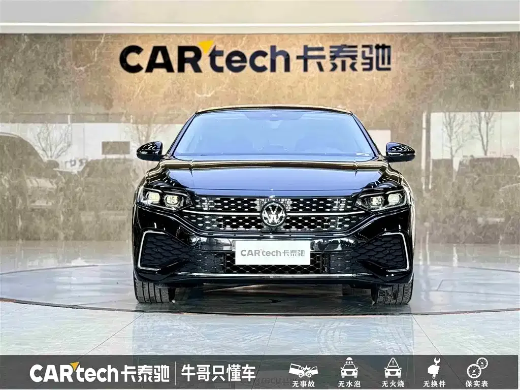 Volkswagen Passat 2022 из CN, фото 9