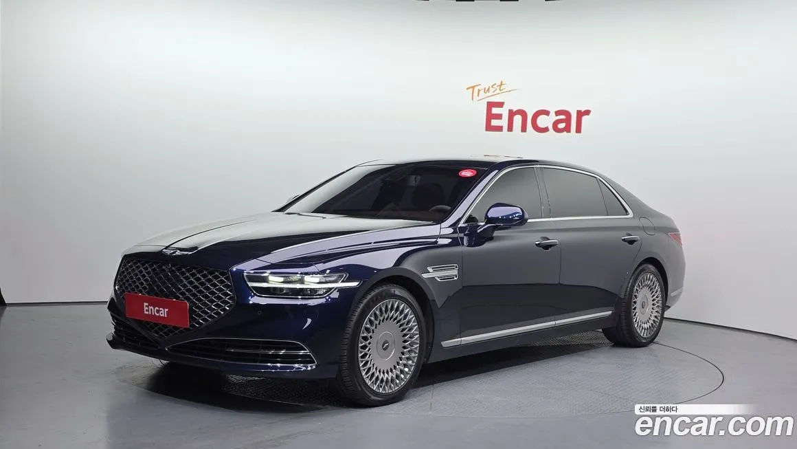 Genesis G90