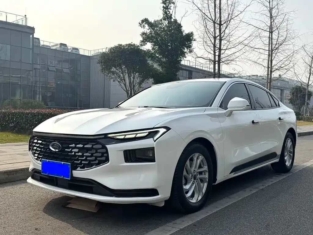 Ford Mondeo 2022 из CN, фото 1