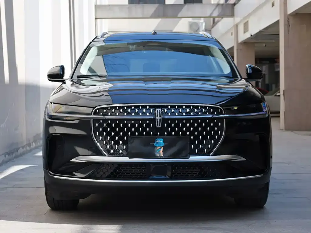 Lincoln Nautilus 2023 из CN, фото 4