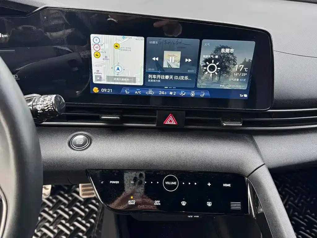 Hyundai Elantra 2022 из CN, фото 4