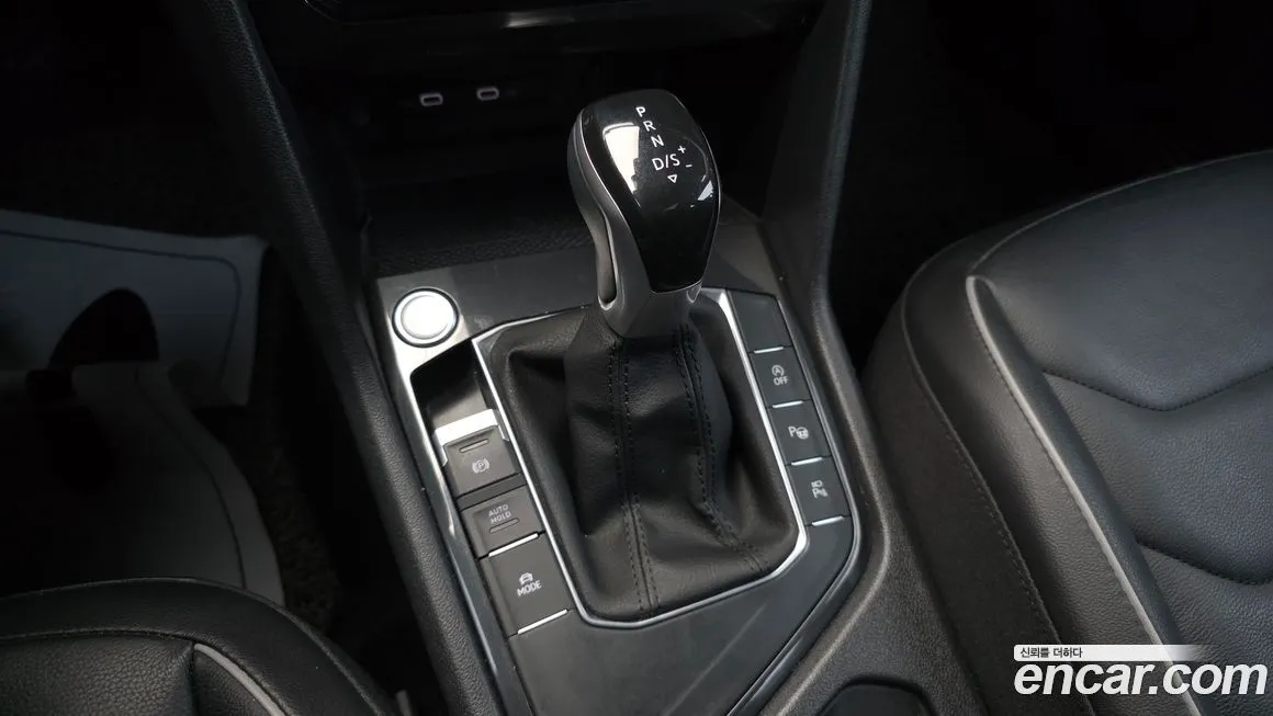 Volkswagen Tiguan — фото 3