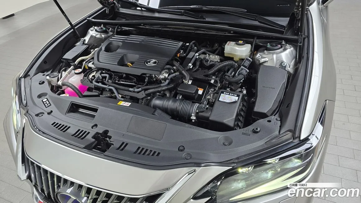 Lexus ES 2022 из KR, фото 7