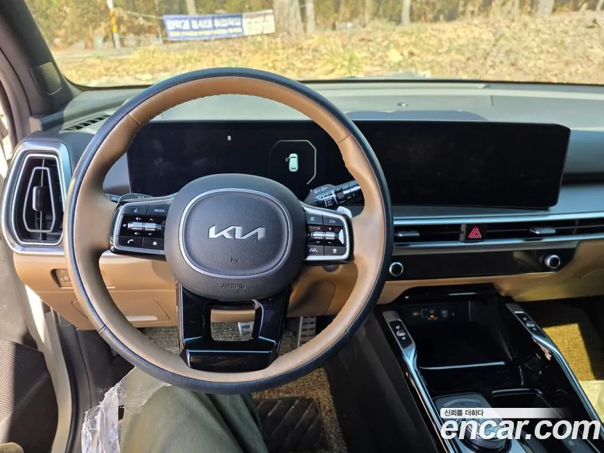 Kia Sorento — фото 6