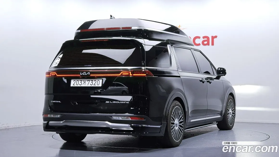 Kia Carnival 2023 из KR, фото 2